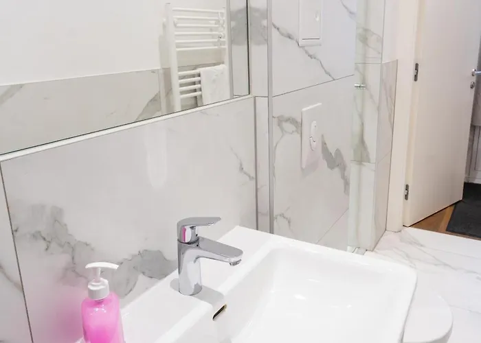 Apartamento - Metro 1160 Viena