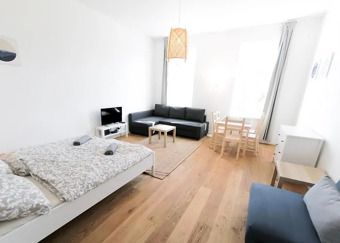 - Metro 1160 Apartamento